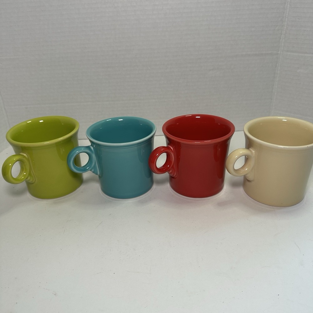 4 Vintage Colorful FIESTA WARE Coffee Mugs Cups Ring Handle Made in USA HLC